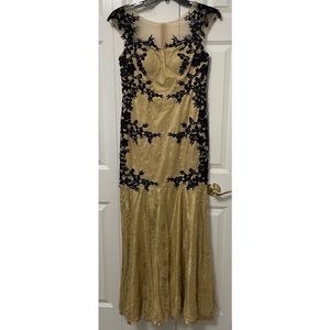 Decide Long Gold and Black Sequin Lace Appliqué